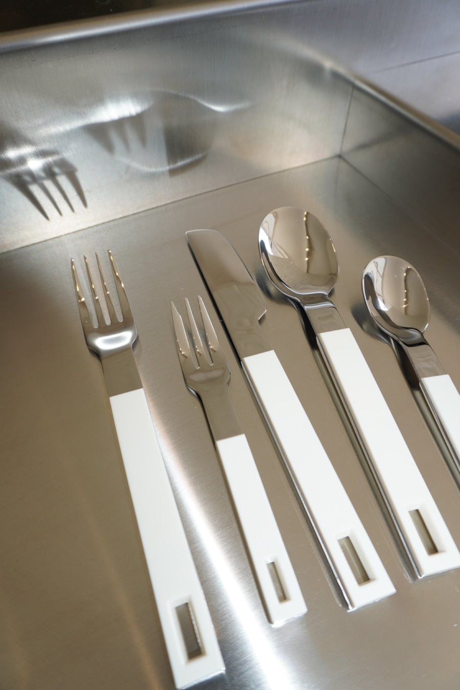 Matière Flatware