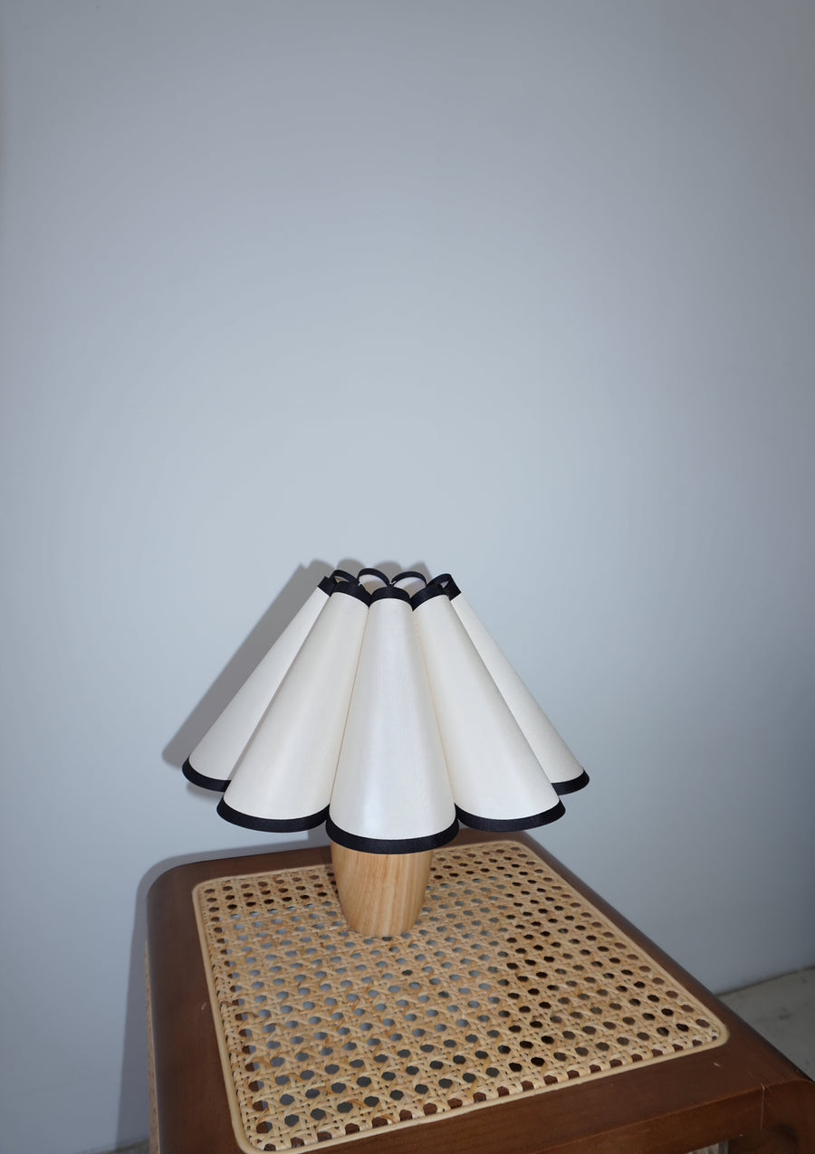 Písa Table Lamp