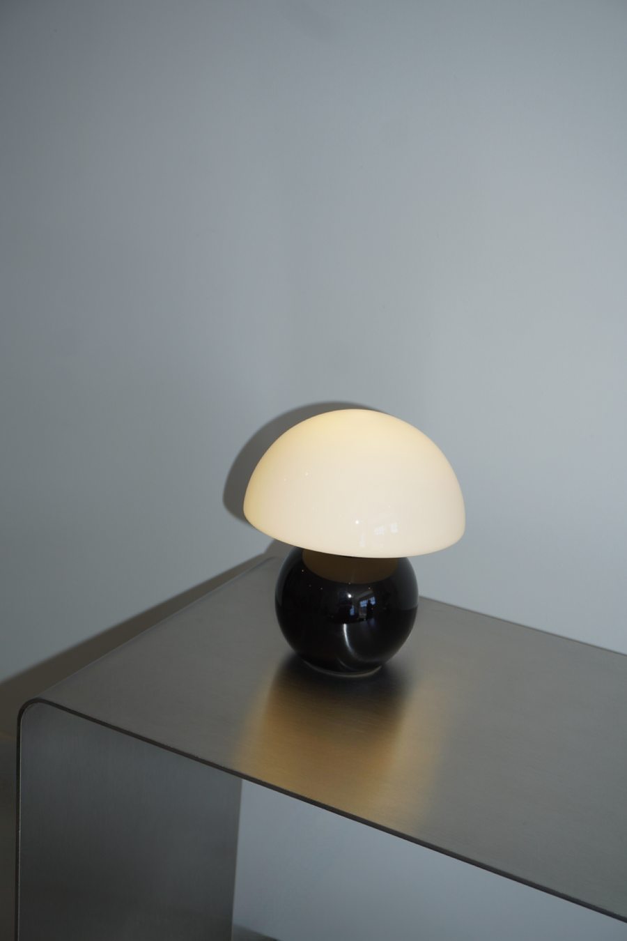 Bolé Table Lamp