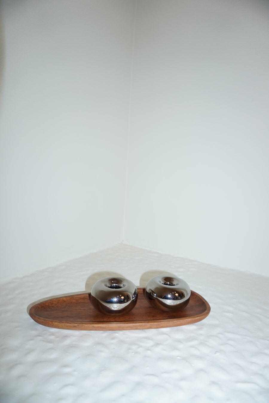 Noa Candlestick Holder