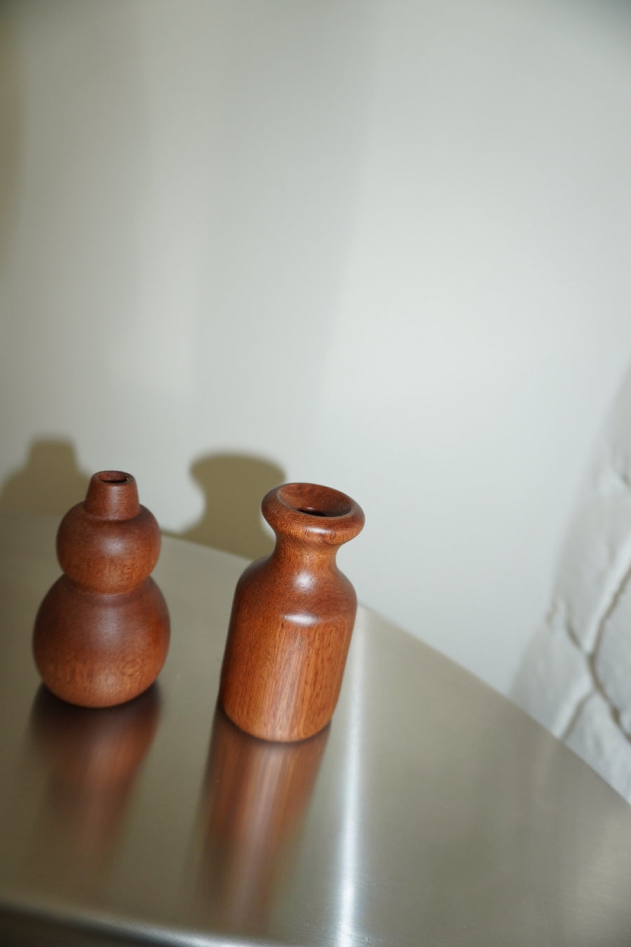 Ulu Bud Vase