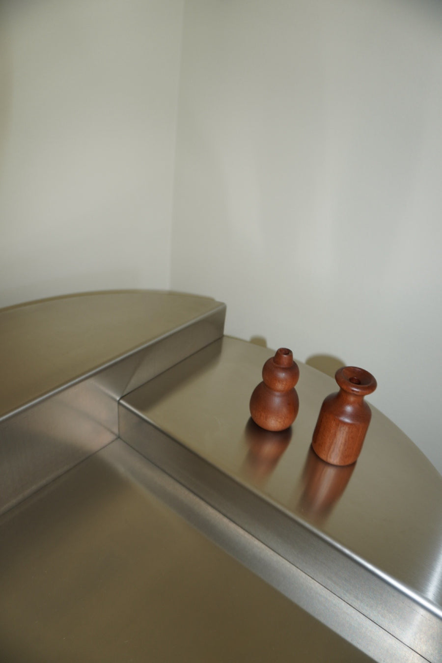 Ulu Bud Vase