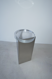 Vetro Table