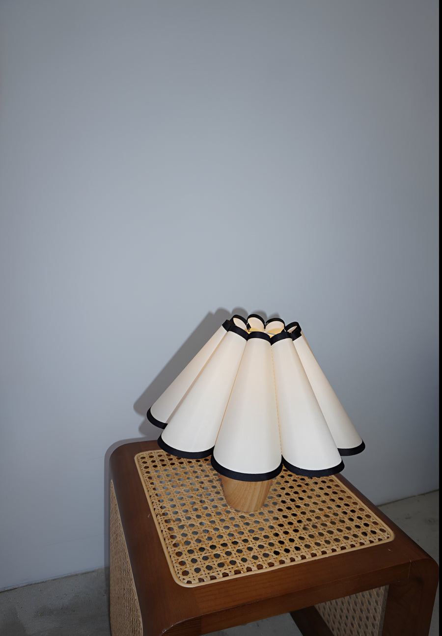 Písa Table Lamp