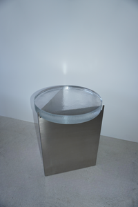 Vetro Table