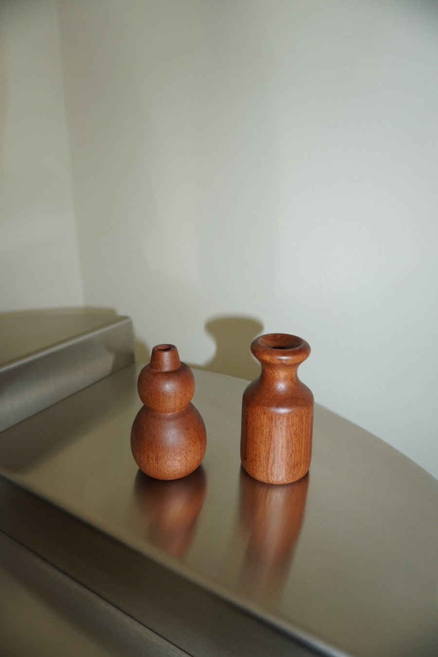 Ulu Bud Vase