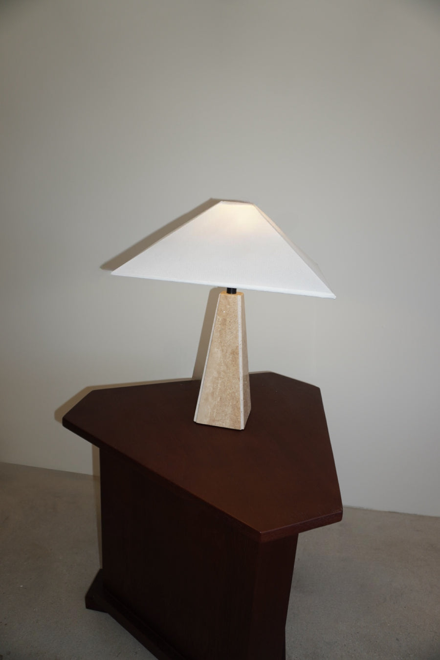 Seve Table Lamp