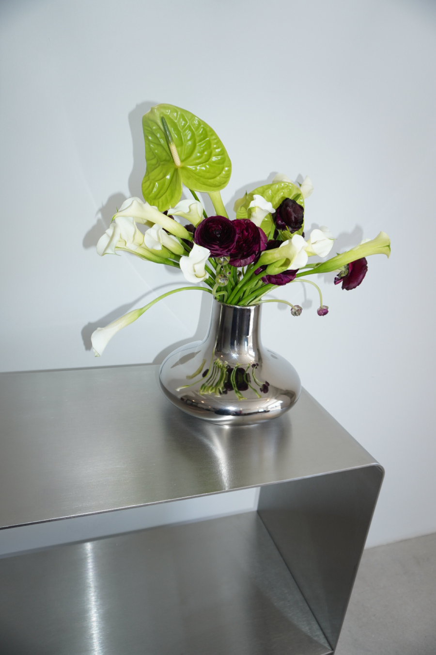 Ines Vase
