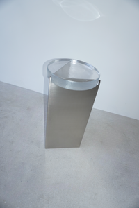 Vetro Table