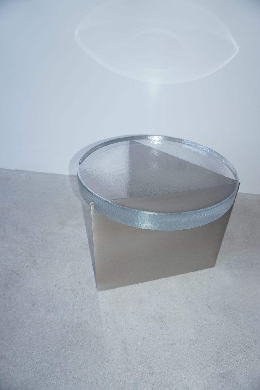 Vetro Table