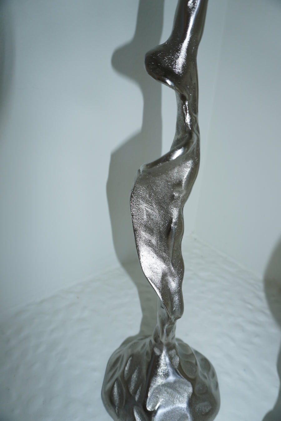 Roen Candlestick Holder