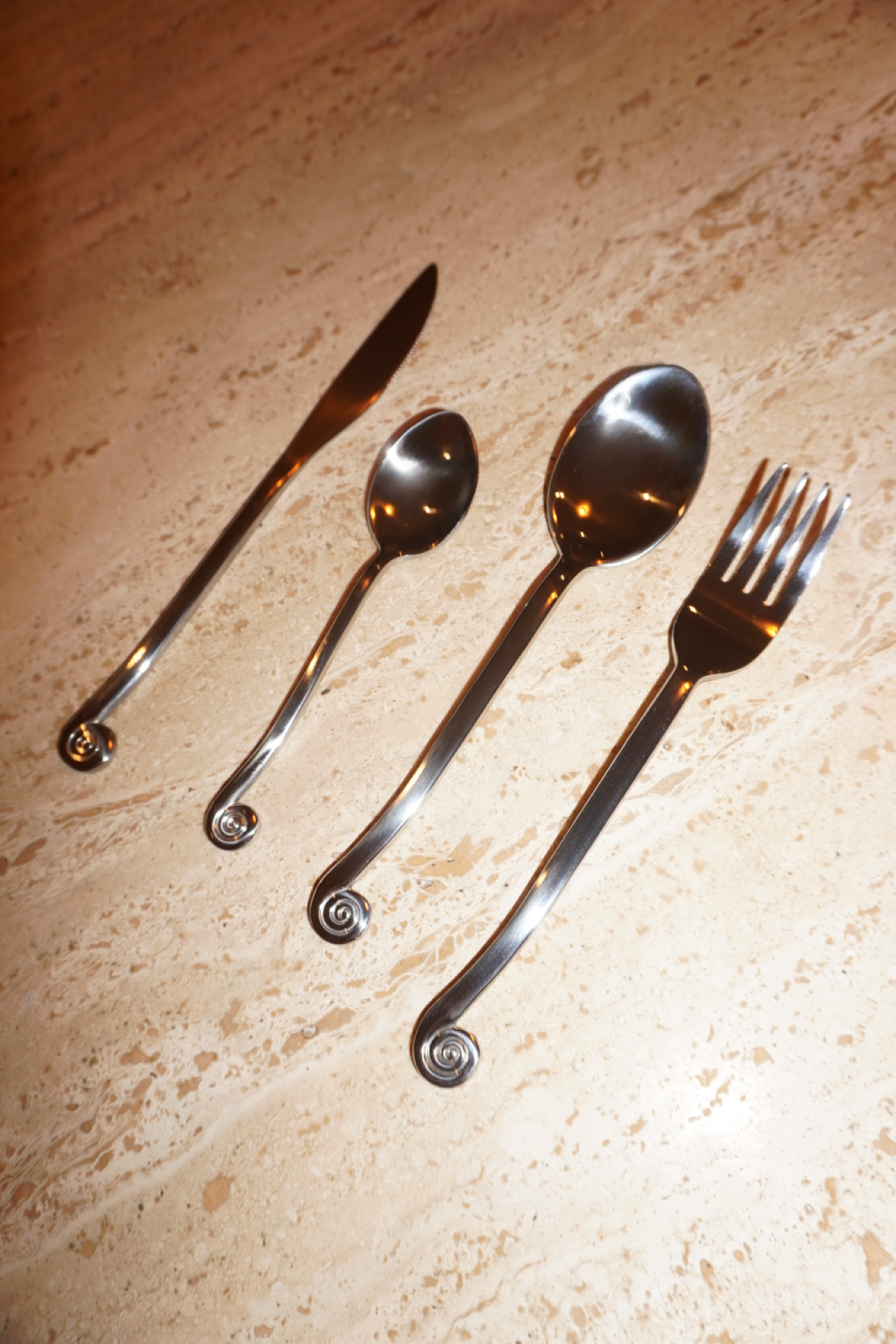 Lucia Flatware, 4 sets (16 piece total)
