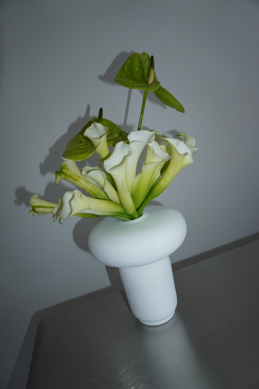 Tiri Vase