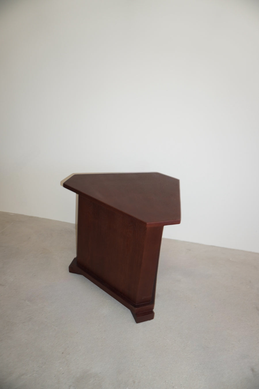 Étain Side Table
