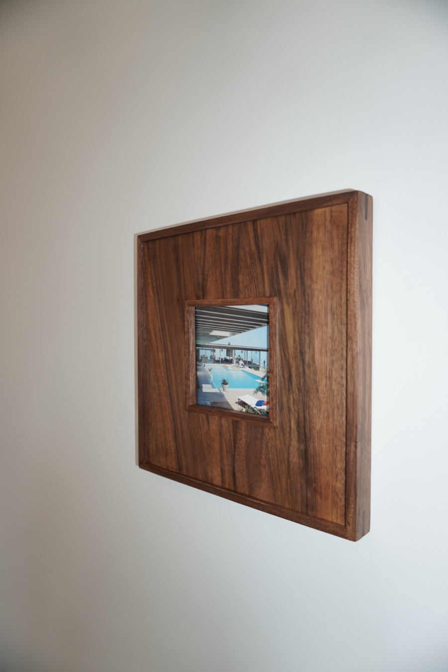 Lorne Picture Frame
