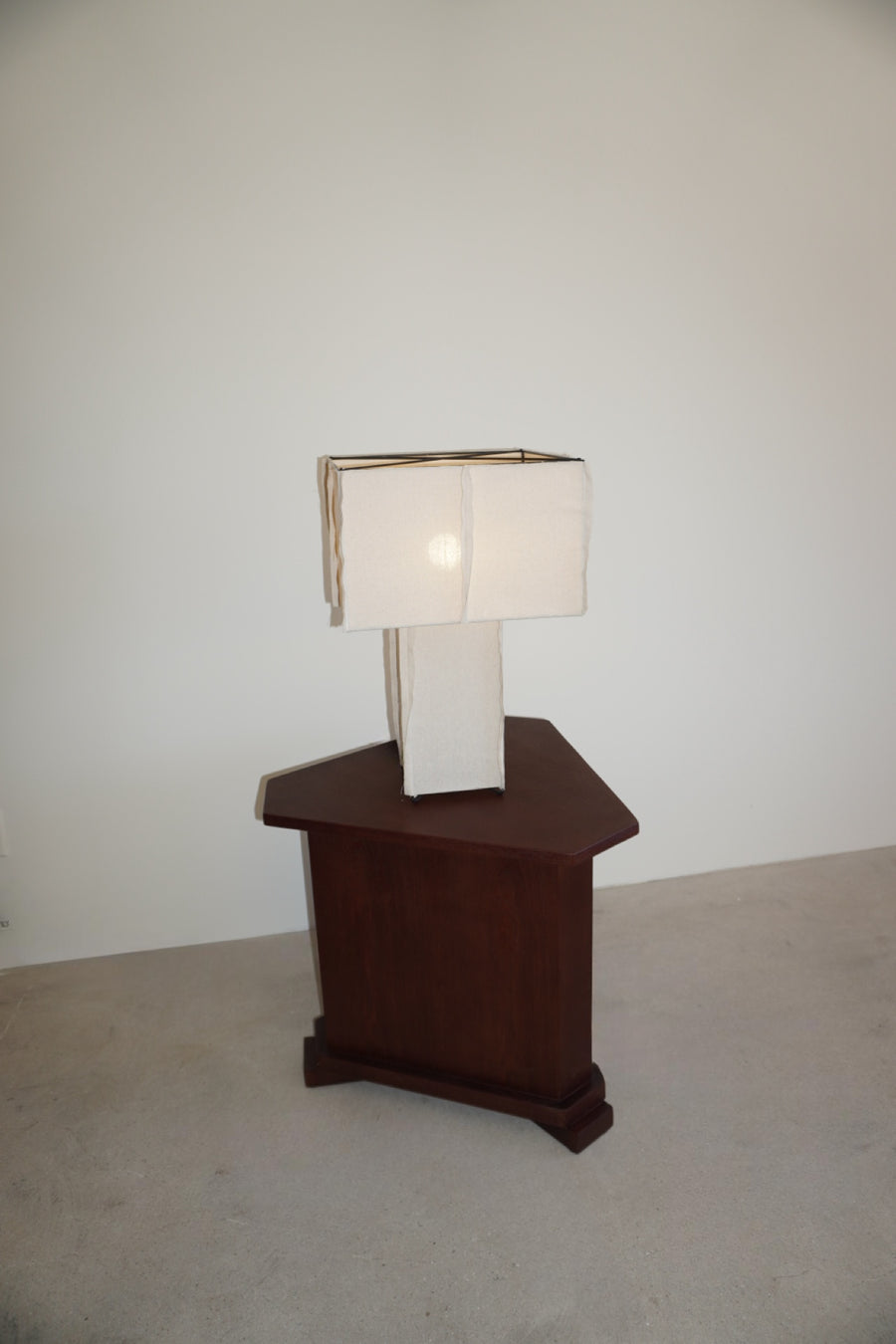 Étain Side Table