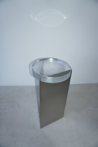 Vetro Table