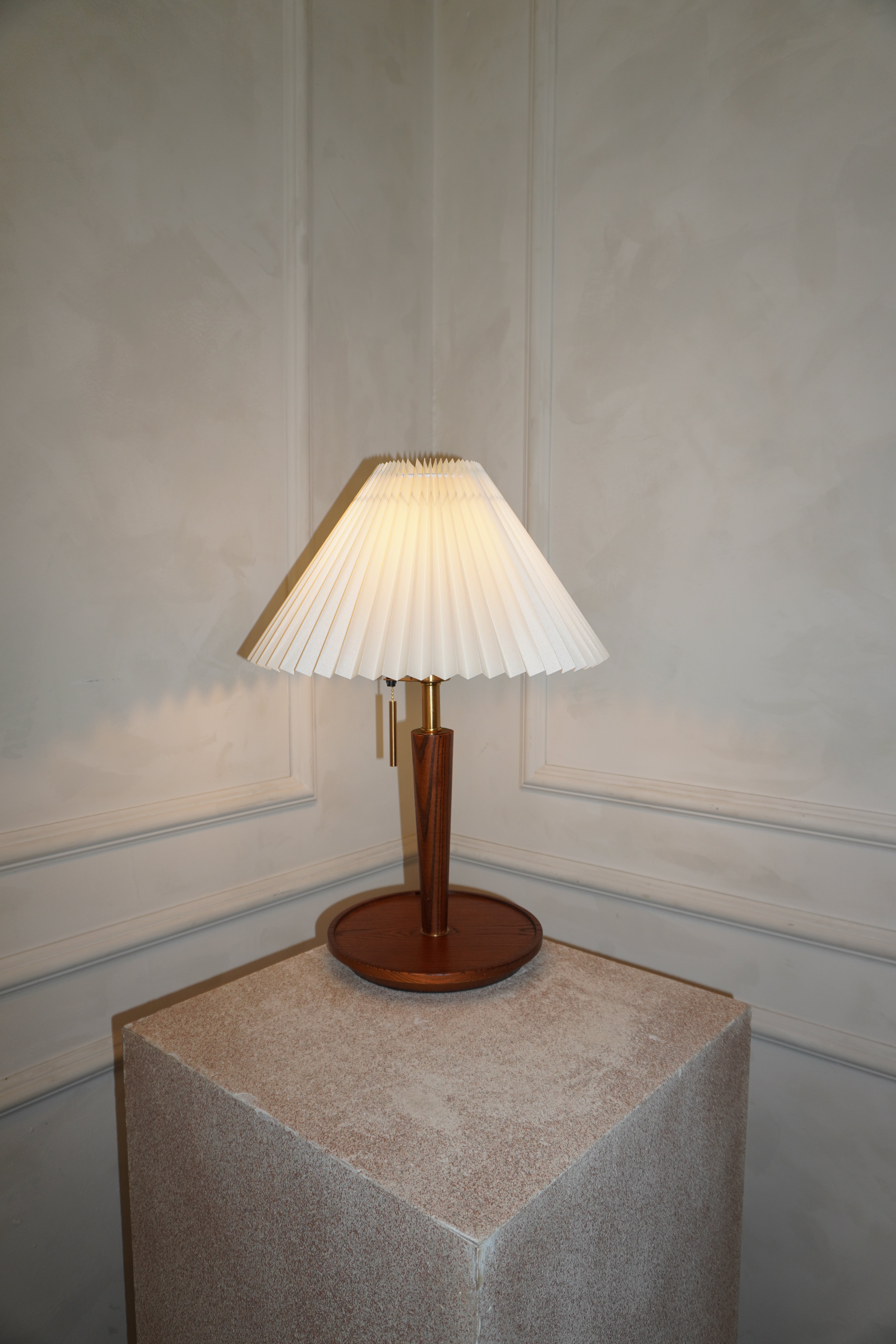 Hokia Wood Table Lamp - Vintage Style Danish Wood Lamp