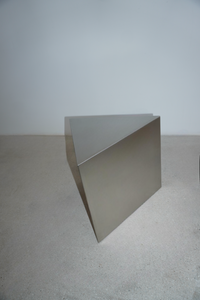 Rohe Side Table