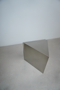 Rohe Side Table