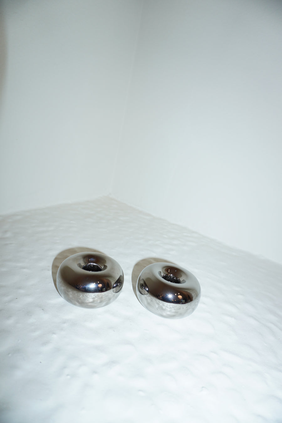 Noa Candlestick Holder