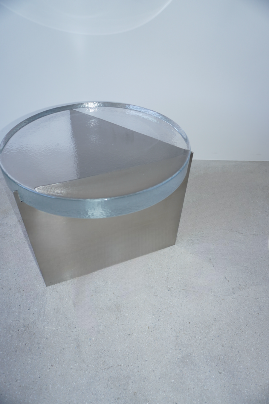 Vetro Table
