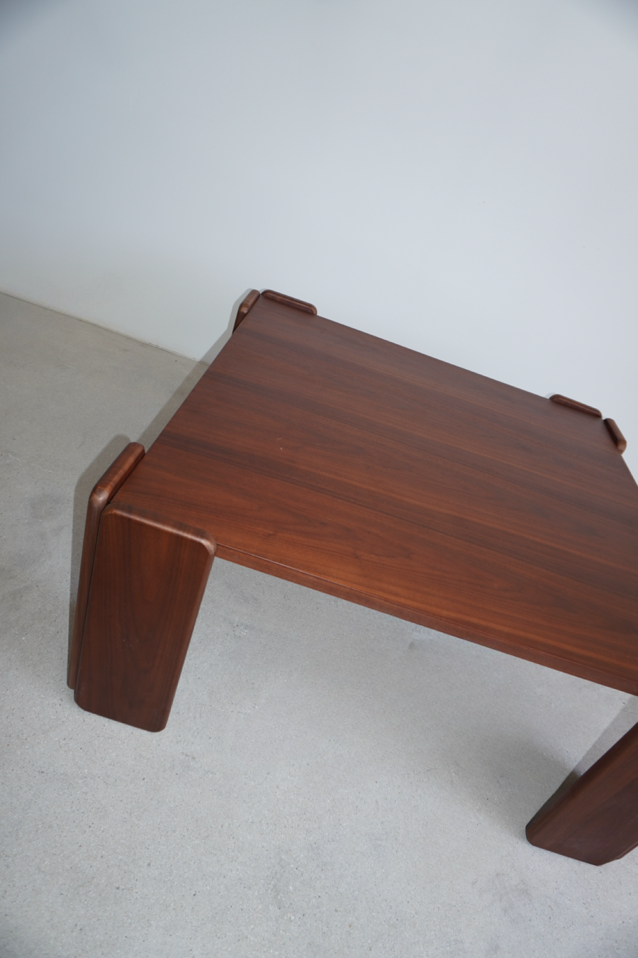 Walter Coffee Table