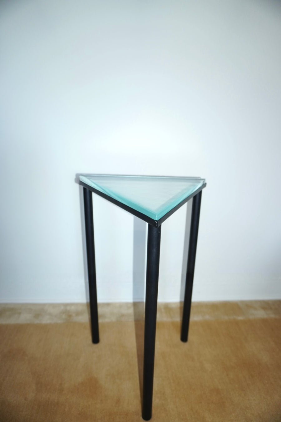 Tavi Side Table