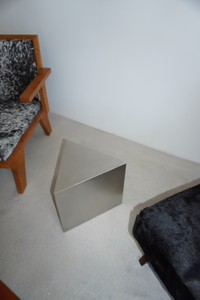 Rohe Side Table