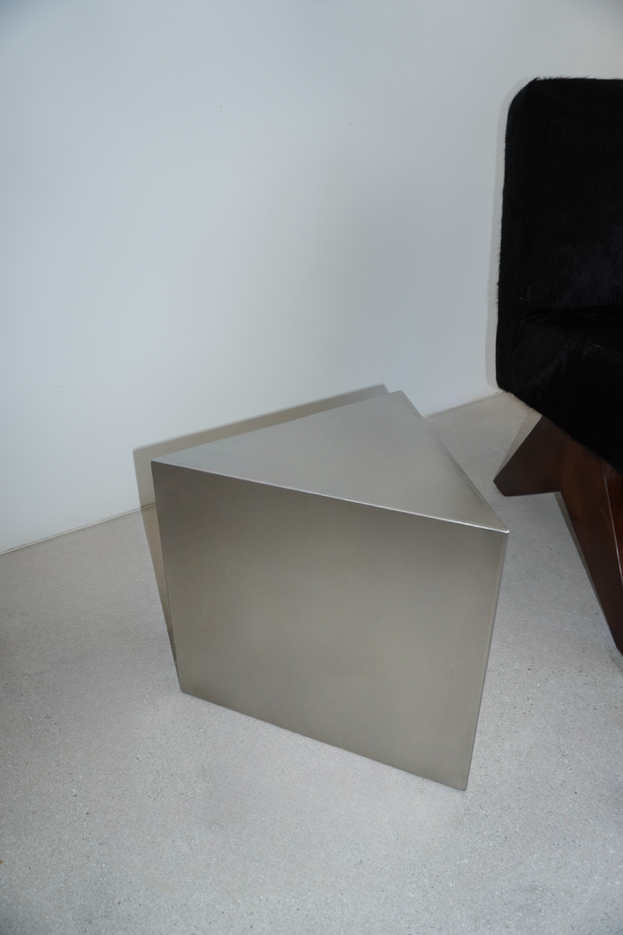 Rohe Side Table