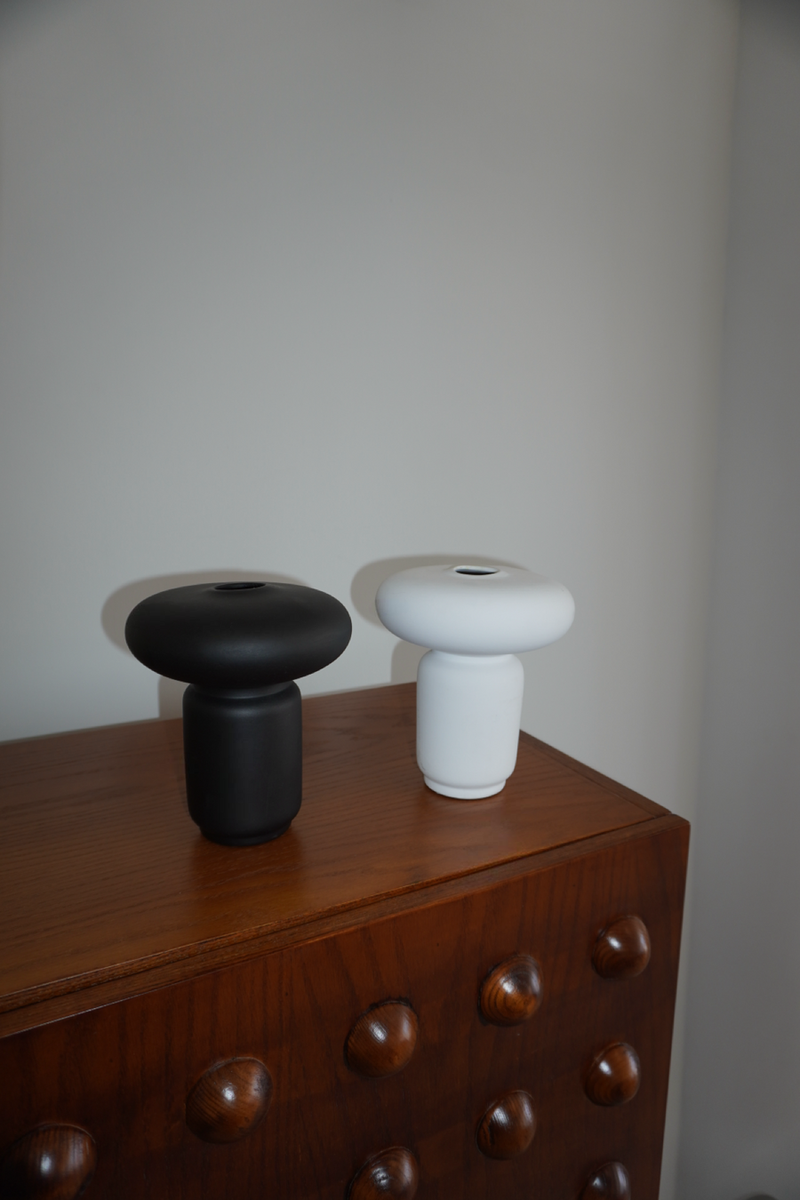 Tiri Vase