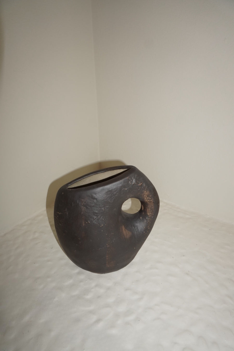 Nona Vase