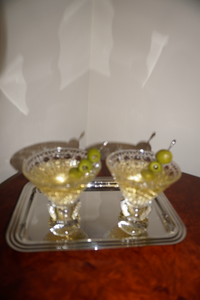 Hepburn Glassware Set