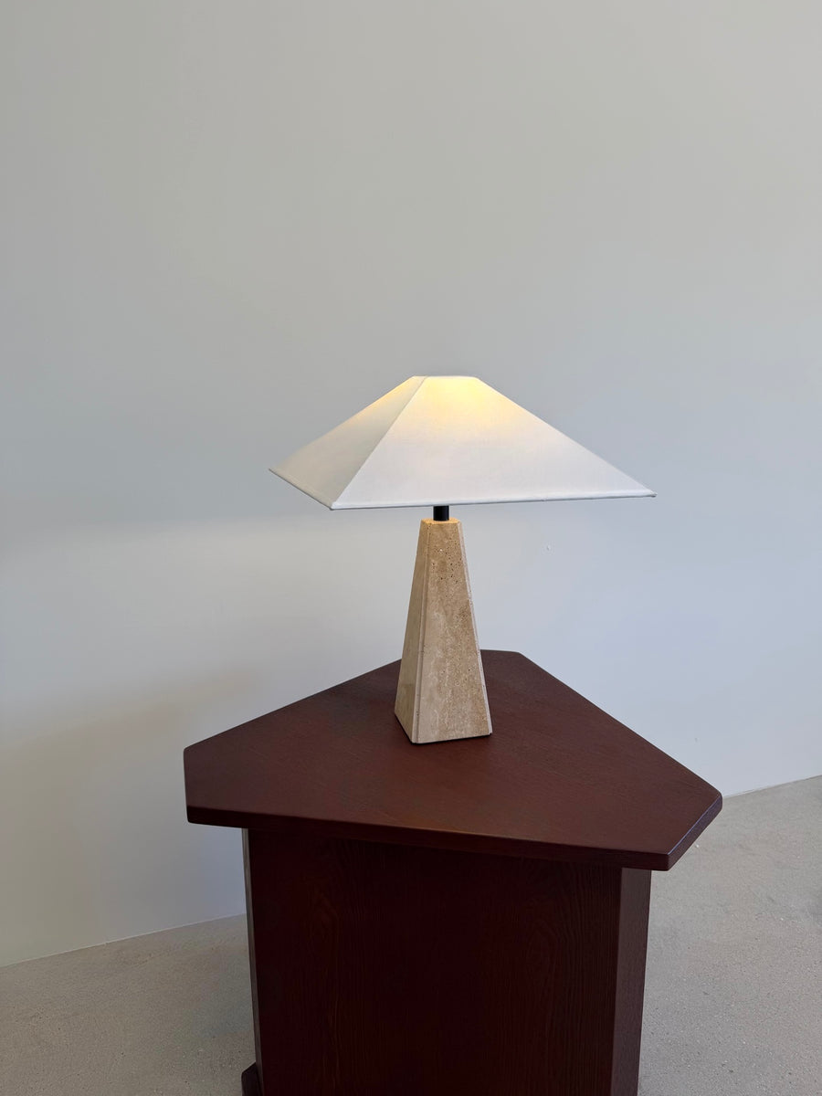 Seve Table Lamp