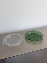 Nue Plate