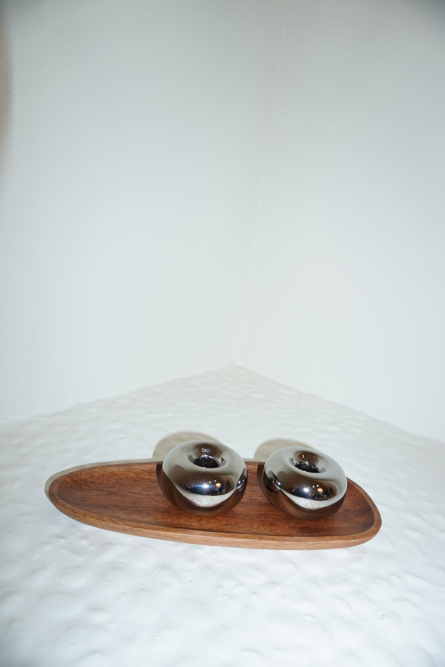 Noa Candlestick Holder