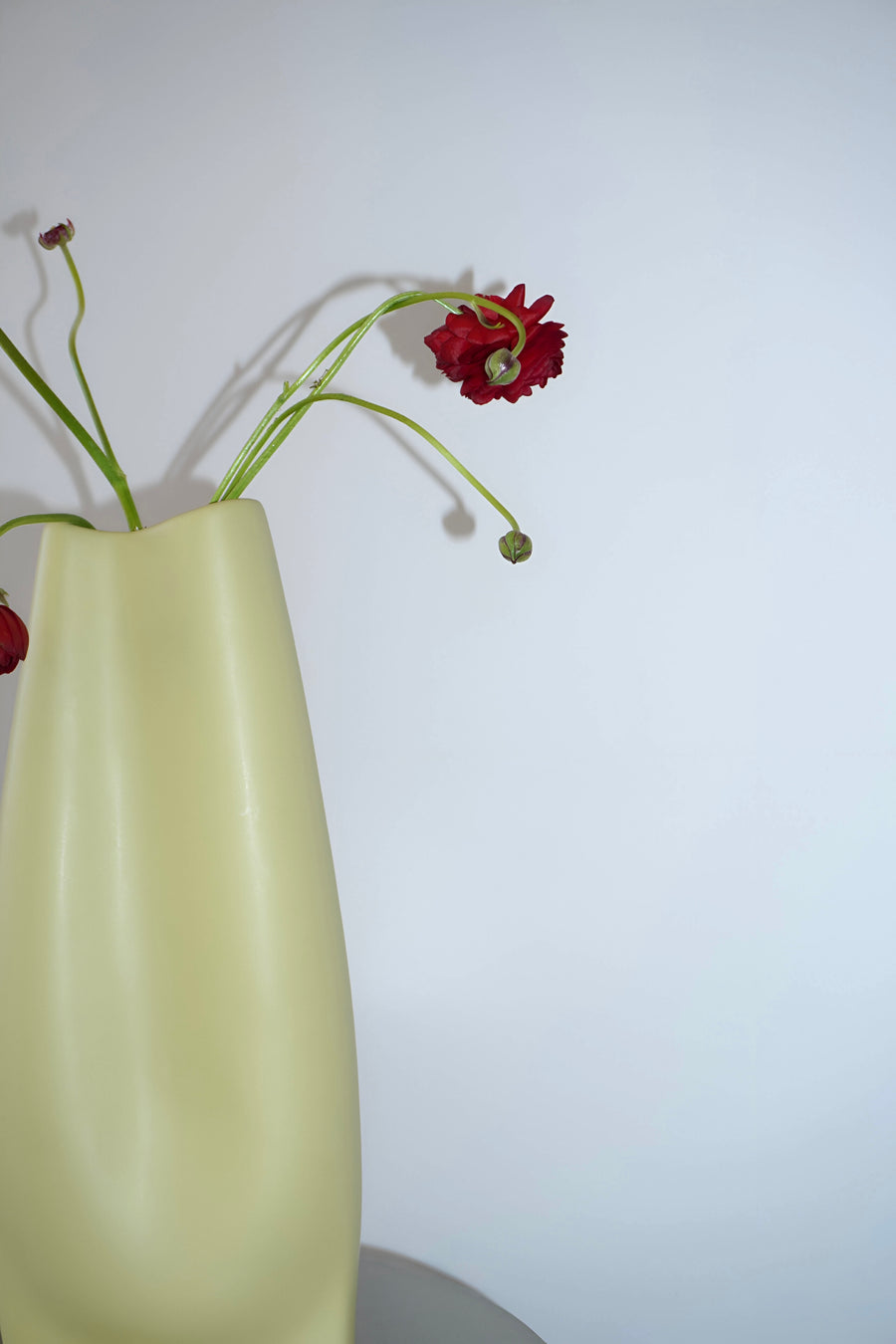 Sade Vase