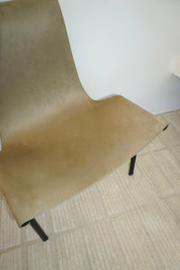 Tua Chair
