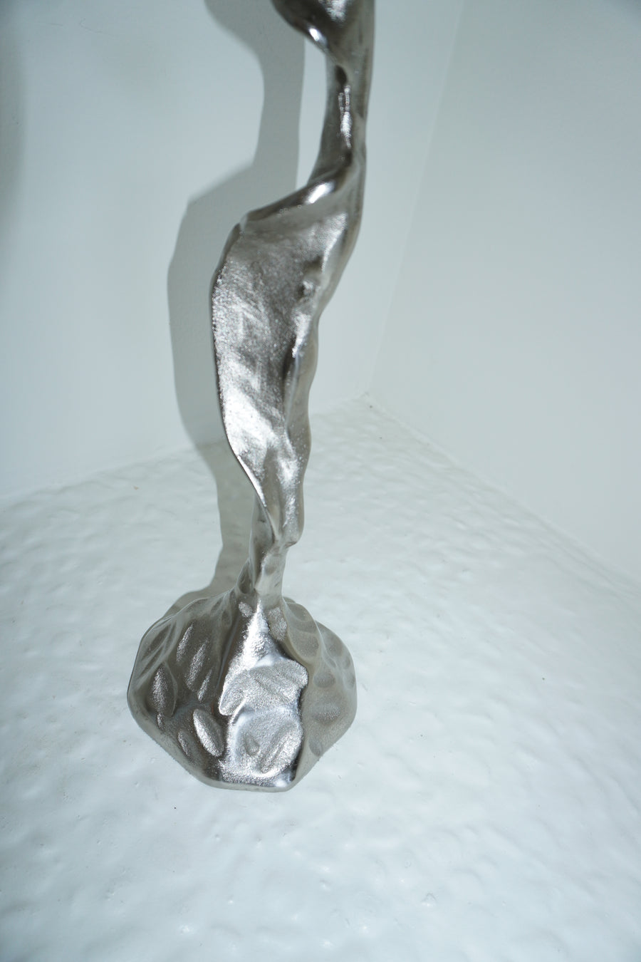 Roen Candlestick Holder