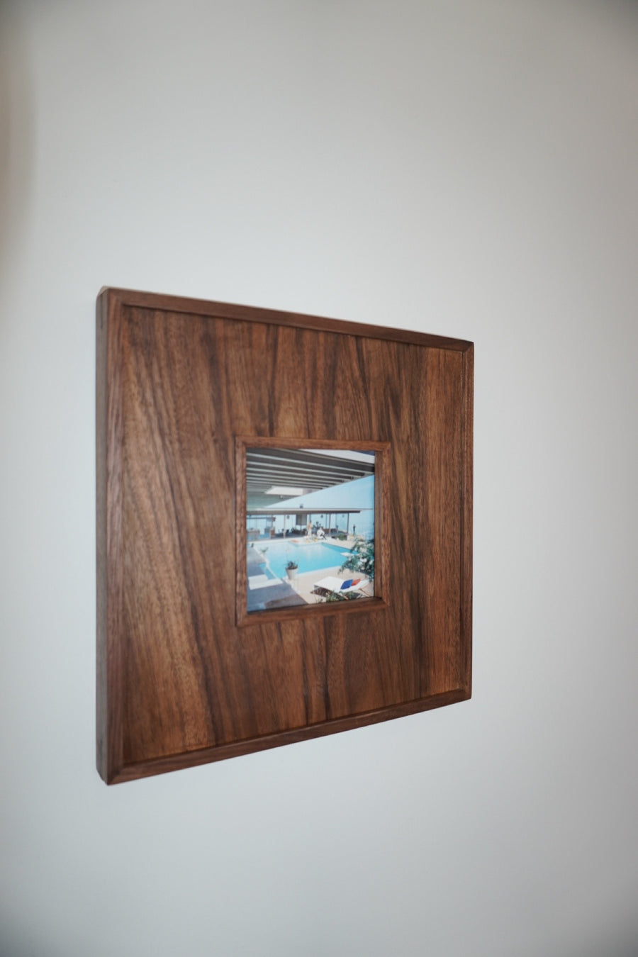 Lorne Picture Frame